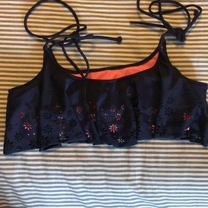 Victoria’s Secret PINK Flounce Bikini Top